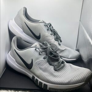 Nike Men’s Flex control grey and black shoes size 13